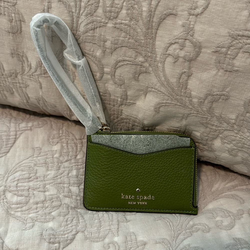 NWT Kate Spade Leila Pebbled Leather Small card holder